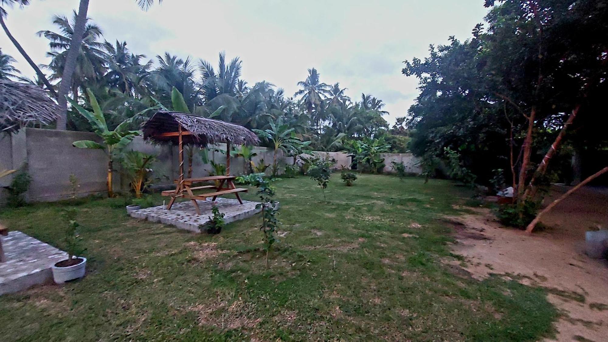 The Dream Inn Guesthouse Passikudah Batticaloa Kültér fotó